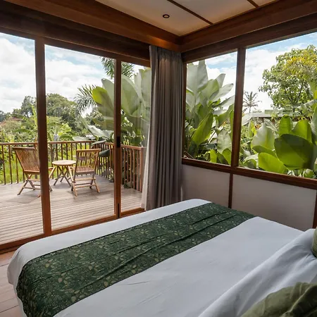Gruen Ubud Bagian luar foto